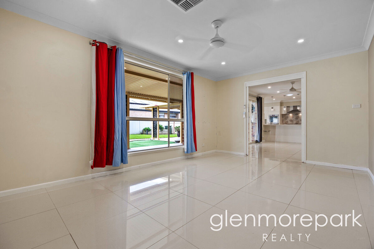 17 Rainbow Close, Glenmore Park NSW 2745, Glenmore Park - Thumbnail 6