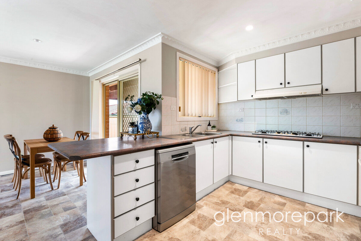 12 Woodlands Drive, GLENMORE PARK NSW 2745, Glenmore Park - Thumbnail 4