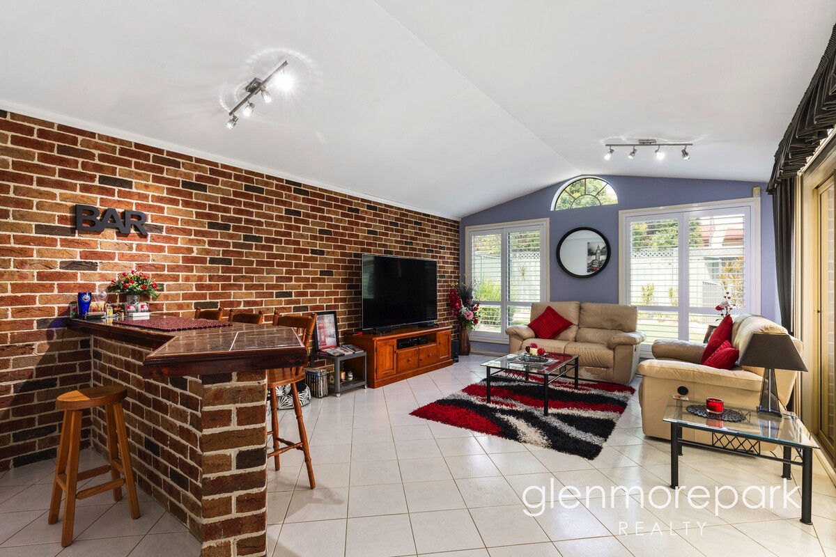 18 Tanglewood Place, Glenmore Park NSW 2745, Glenmore Park - Thumbnail 7