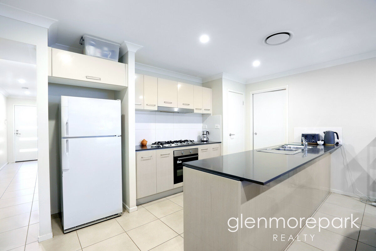 4 Highdale Terrace, Glenmore Park NSW 2745, Glenmore Park - Thumbnail 4