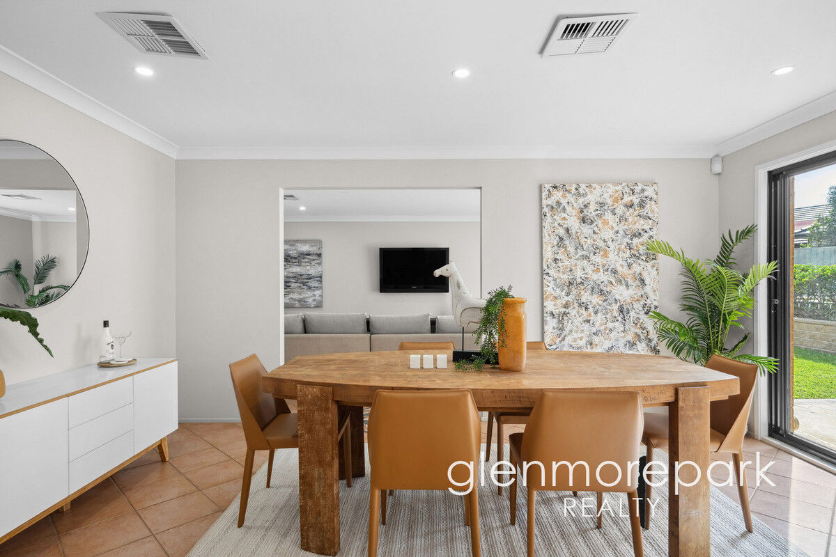 18 Windorra Avenue, Glenmore Park NSW 2745, Glenmore Park - Thumbnail 8