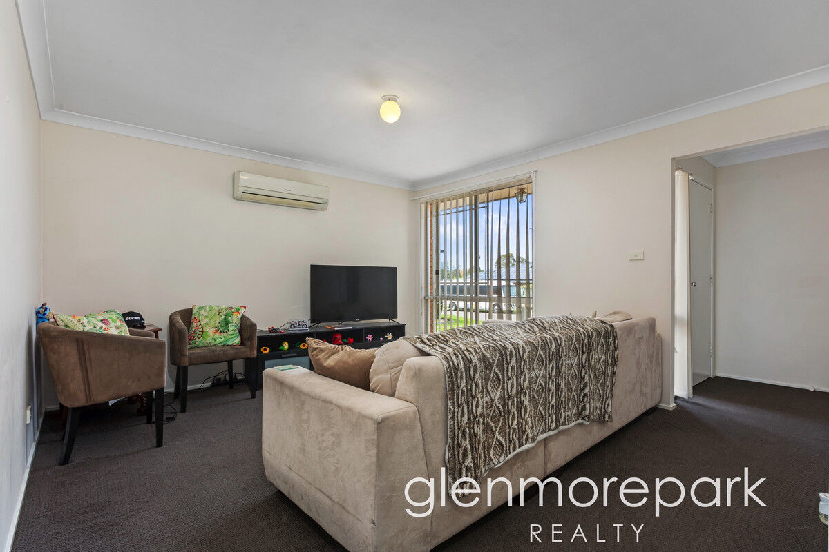5 Wolara Avenue, GLENMORE PARK NSW 2745, Glenmore Park - Thumbnail 2