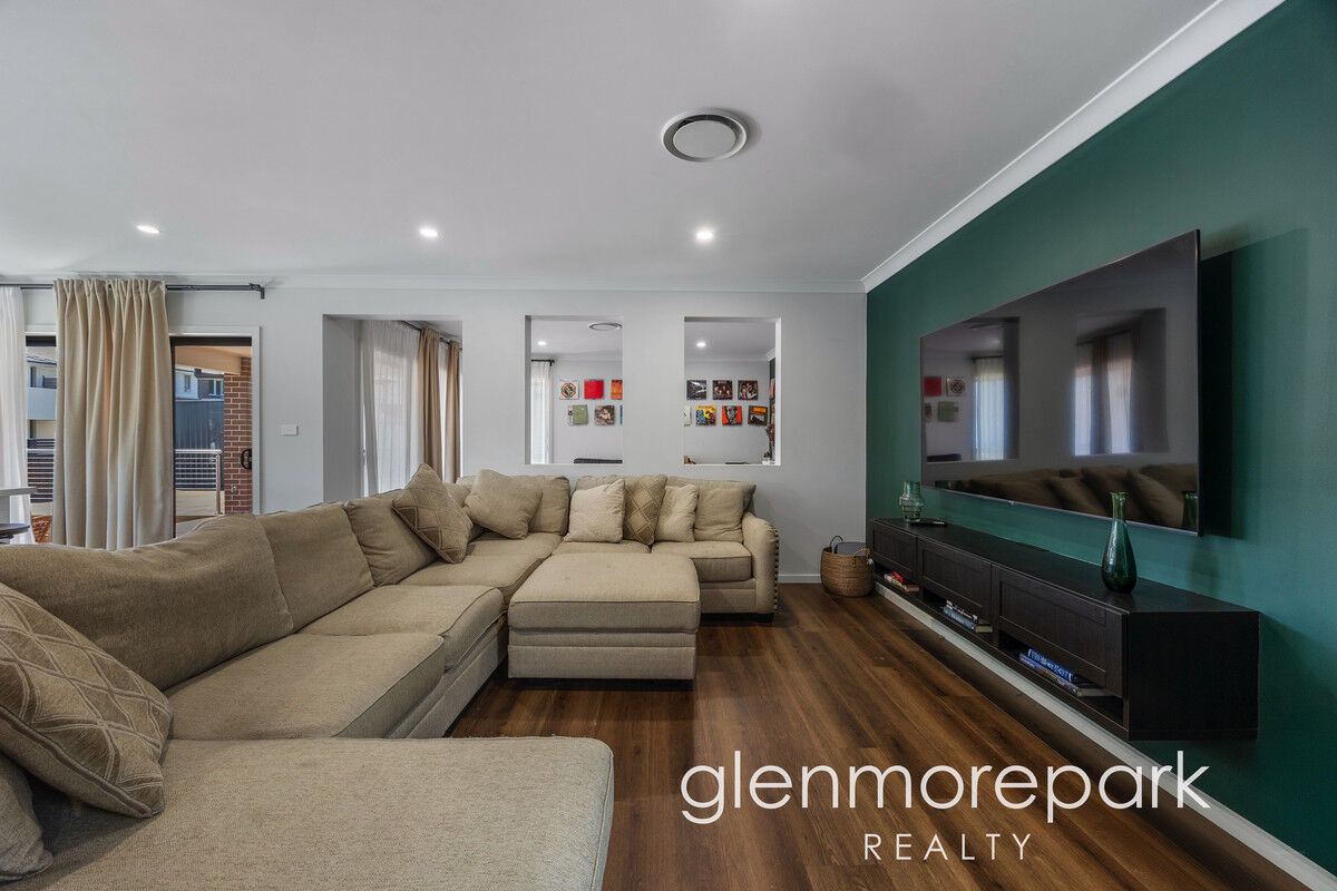 36 Shale Hill Drive, Glenmore Park NSW 2745, Glenmore Park - Thumbnail 6