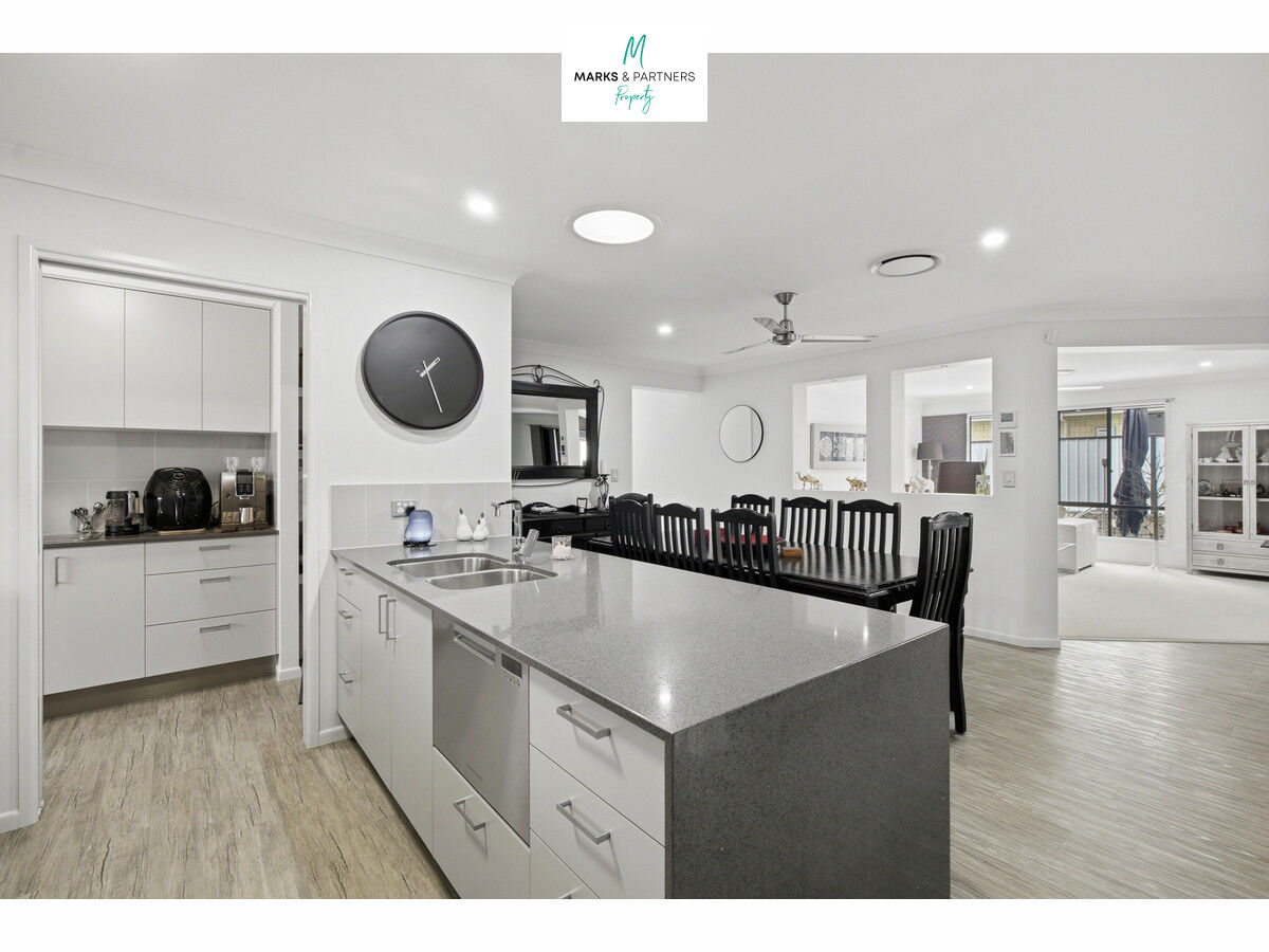 12 Mahalo Road, BOORAL QLD 4655, Booral - Thumbnail 7