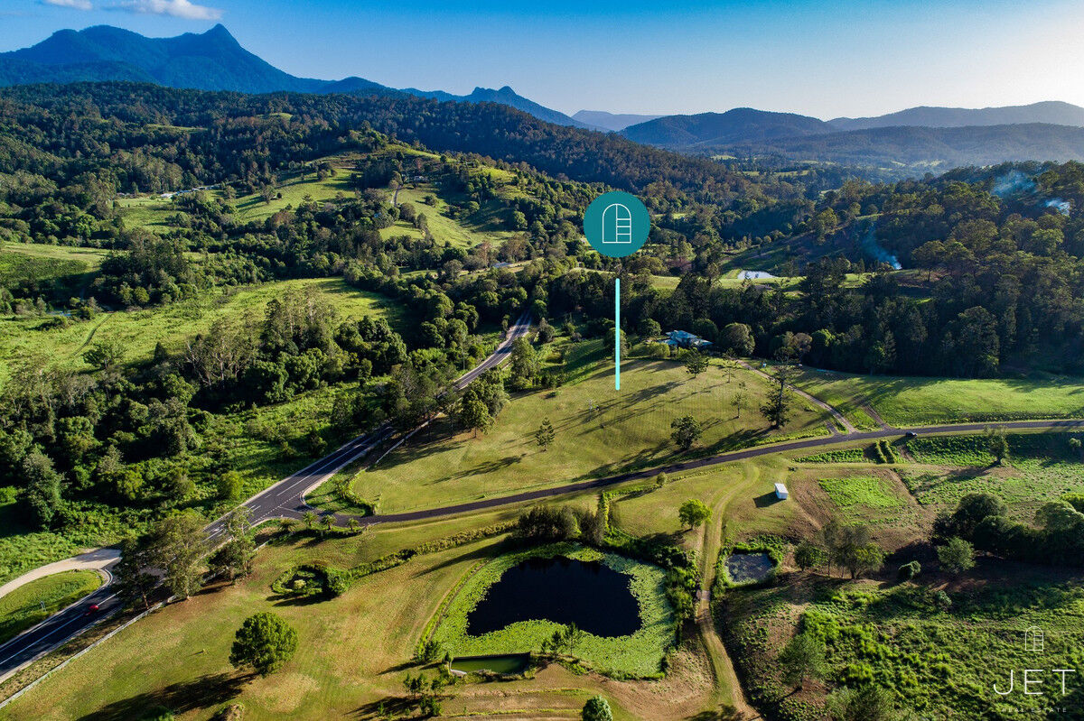 $650,000 to $700,000