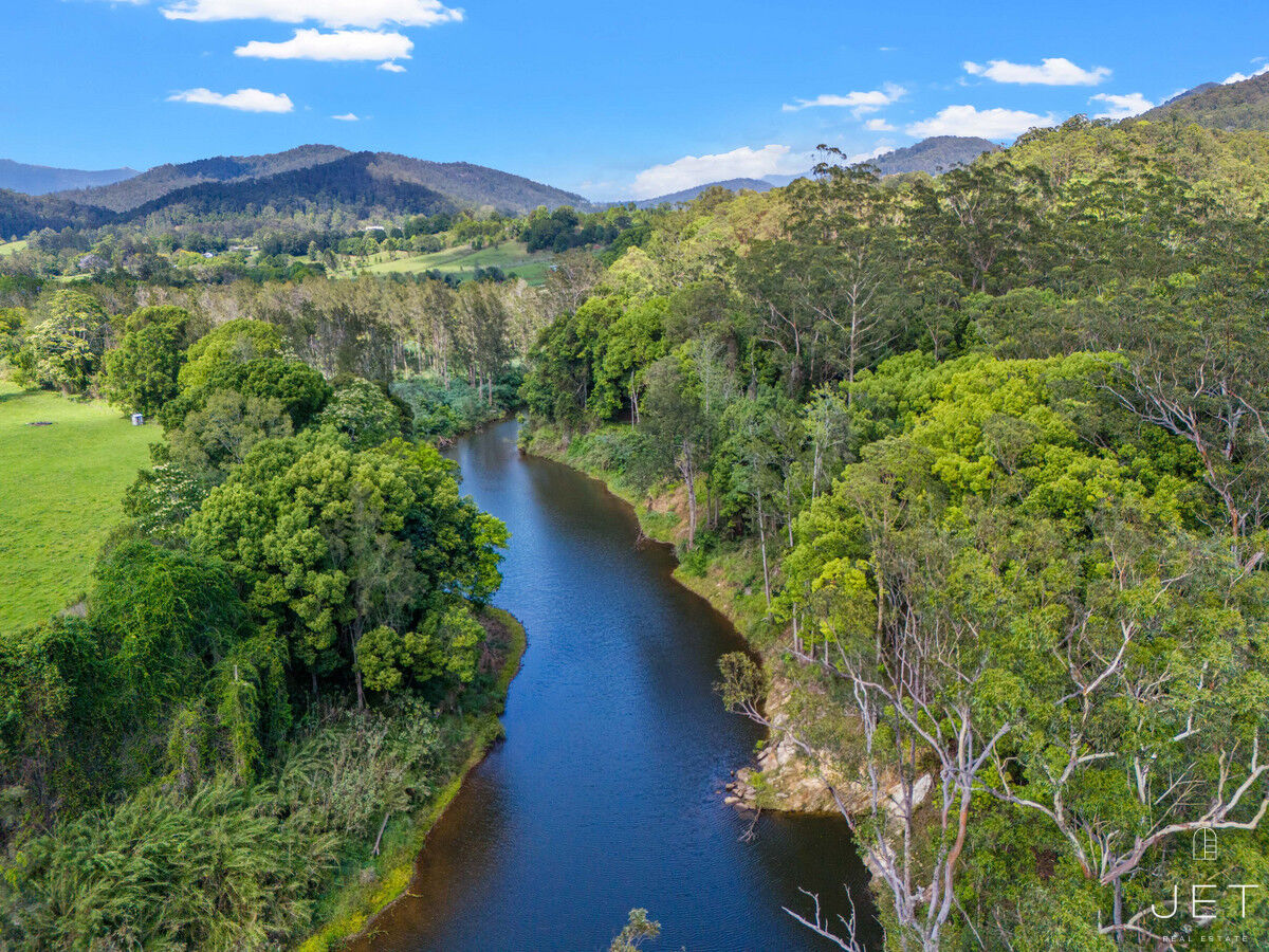 $1,450,000 - $1,595,000