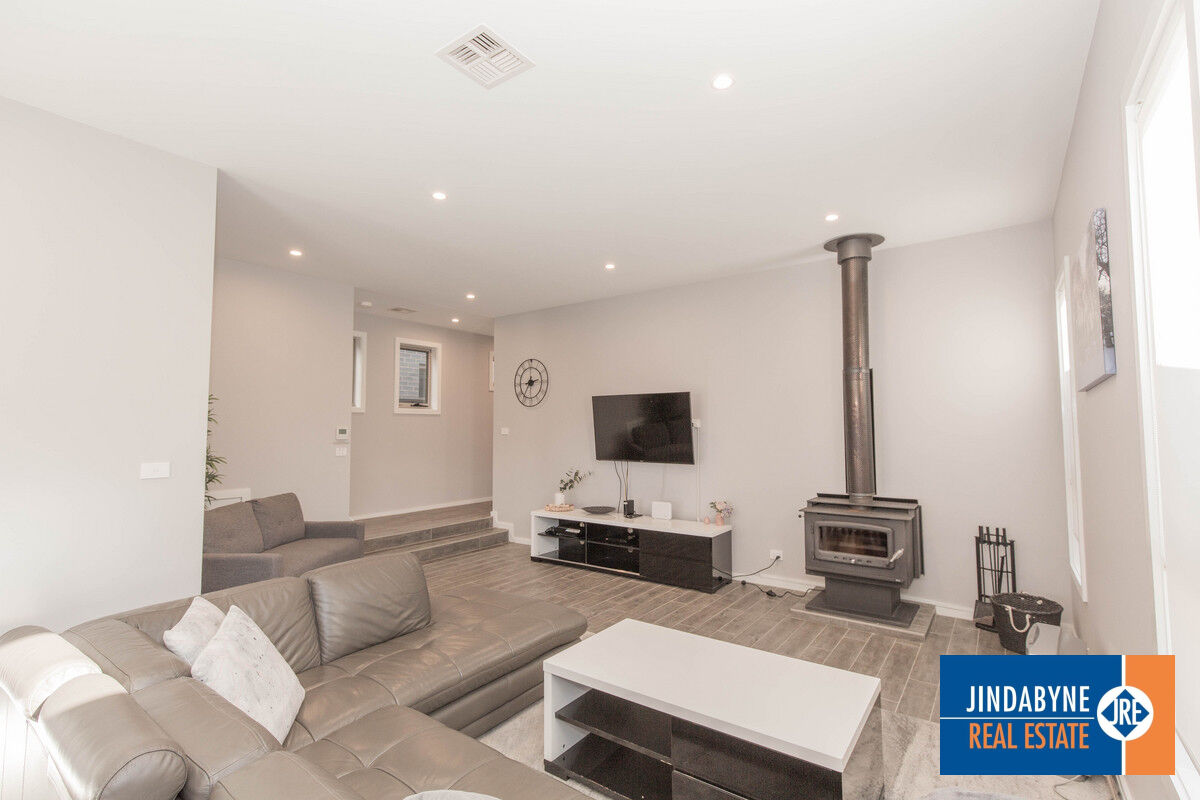 43A Twynam Street, Jindabyne NSW 2627, Jindabyne - Thumbnail 4