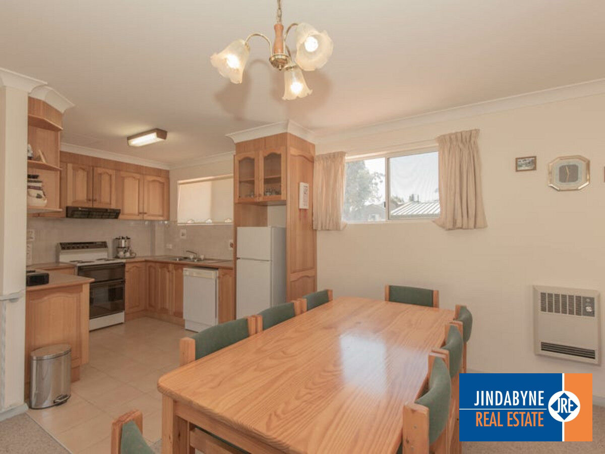 Unit 4 / 37 Cobbon Crescent, JINDABYNE NSW 2627, Jindabyne - Thumbnail 2