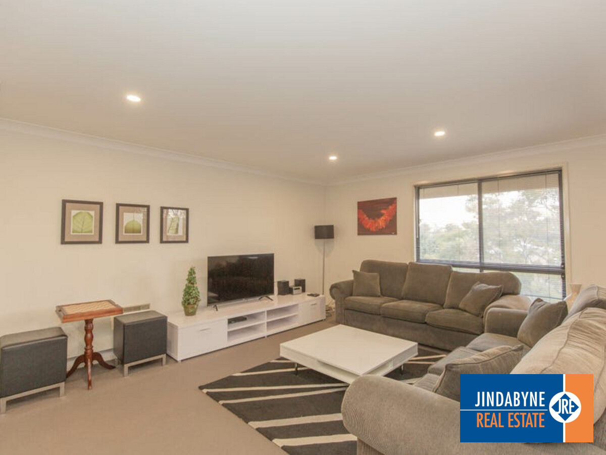 2 / 17 Kirwan Close, JINDABYNE NSW 2627, Jindabyne - Thumbnail 2