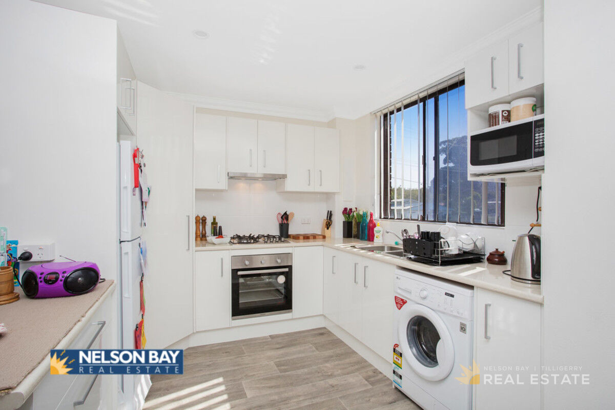 2 / 16 Messines Street, Shoal Bay NSW 2315, Shoal Bay - Thumbnail 3