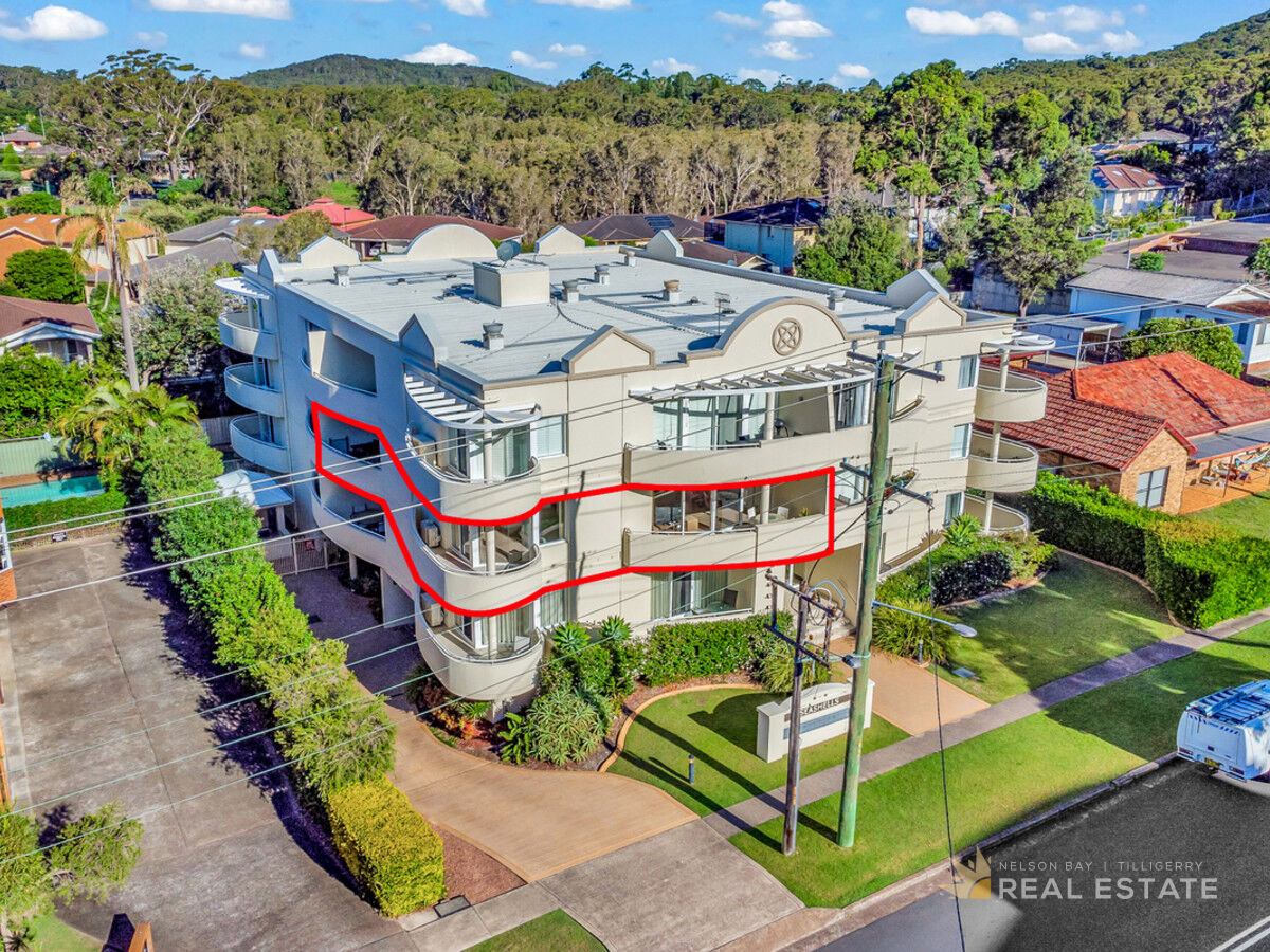 Stylish Seashell Living, 939,000 Nelson Bay & Tilligerry Real Estate