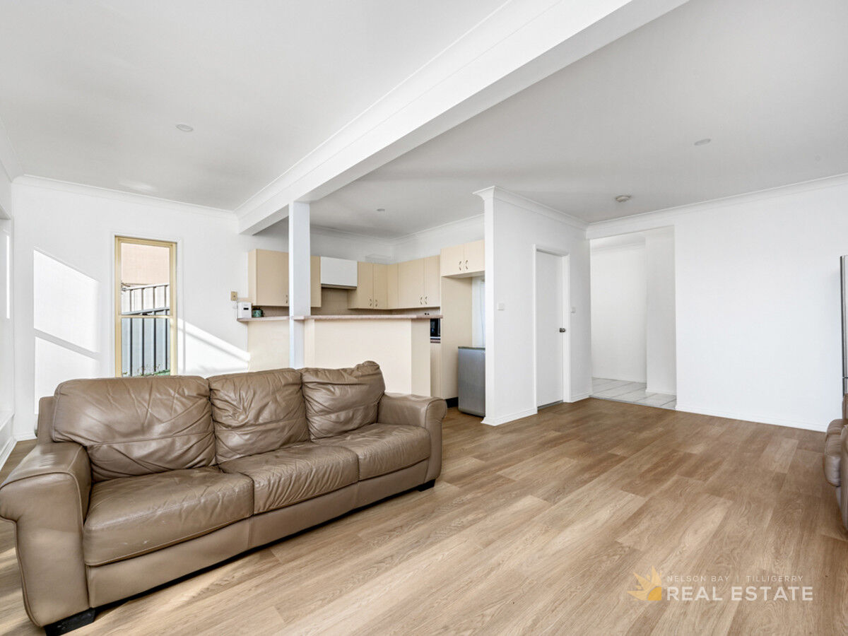 2 / 12 Bayview Street, NELSON BAY NSW 2315, Nelson Bay - Thumbnail 2