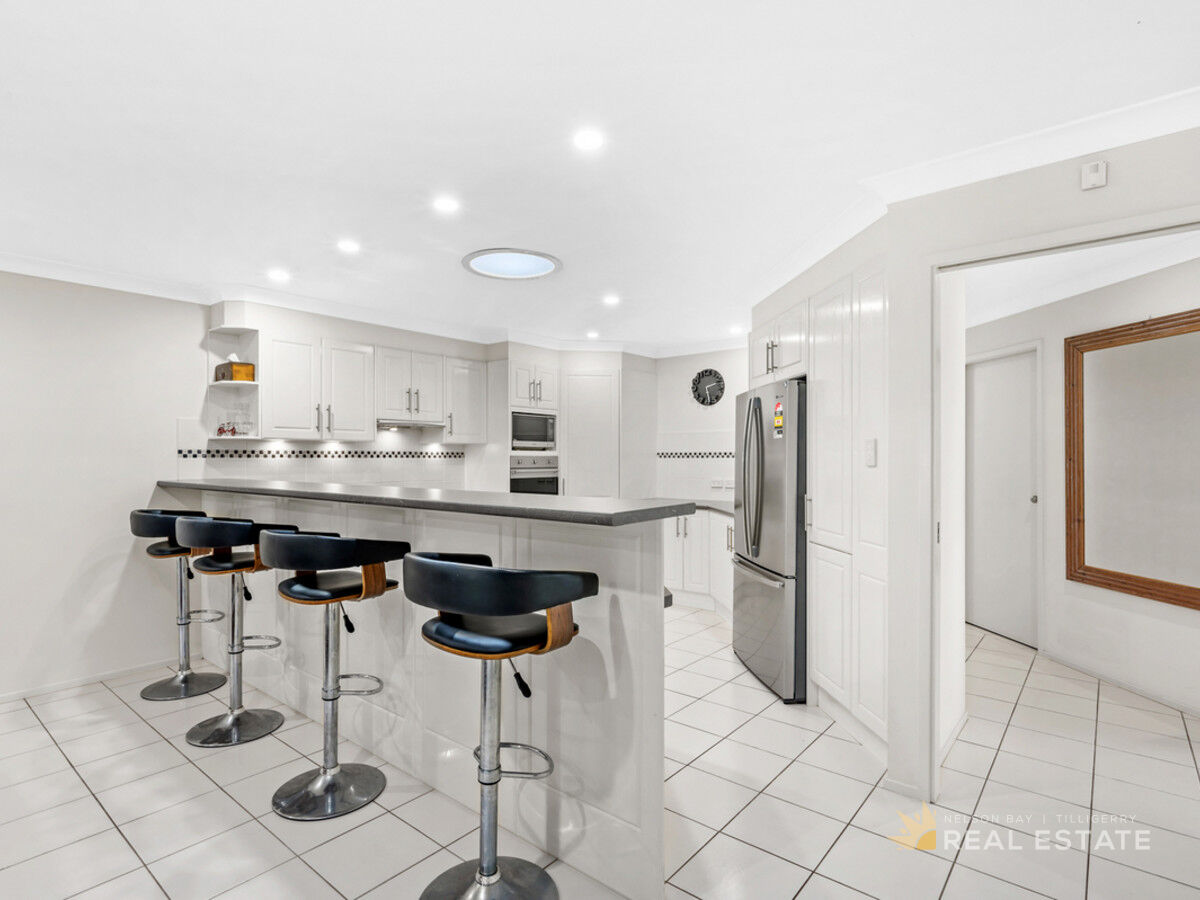 39 Albacore Drive, Corlette NSW 2315, Corlette - Thumbnail 3