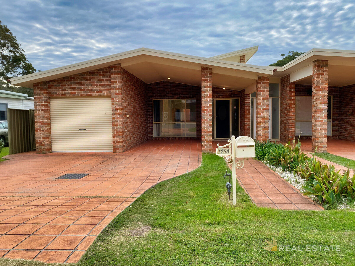 Great Family Home Close To Amazing Beaches, 700 per week Nelson Bay