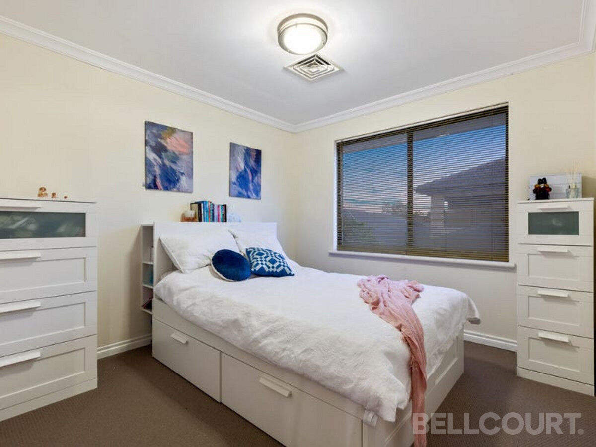 42 Hinkler Loop, MAYLANDS WA 6051, Maylands - Thumbnail 2