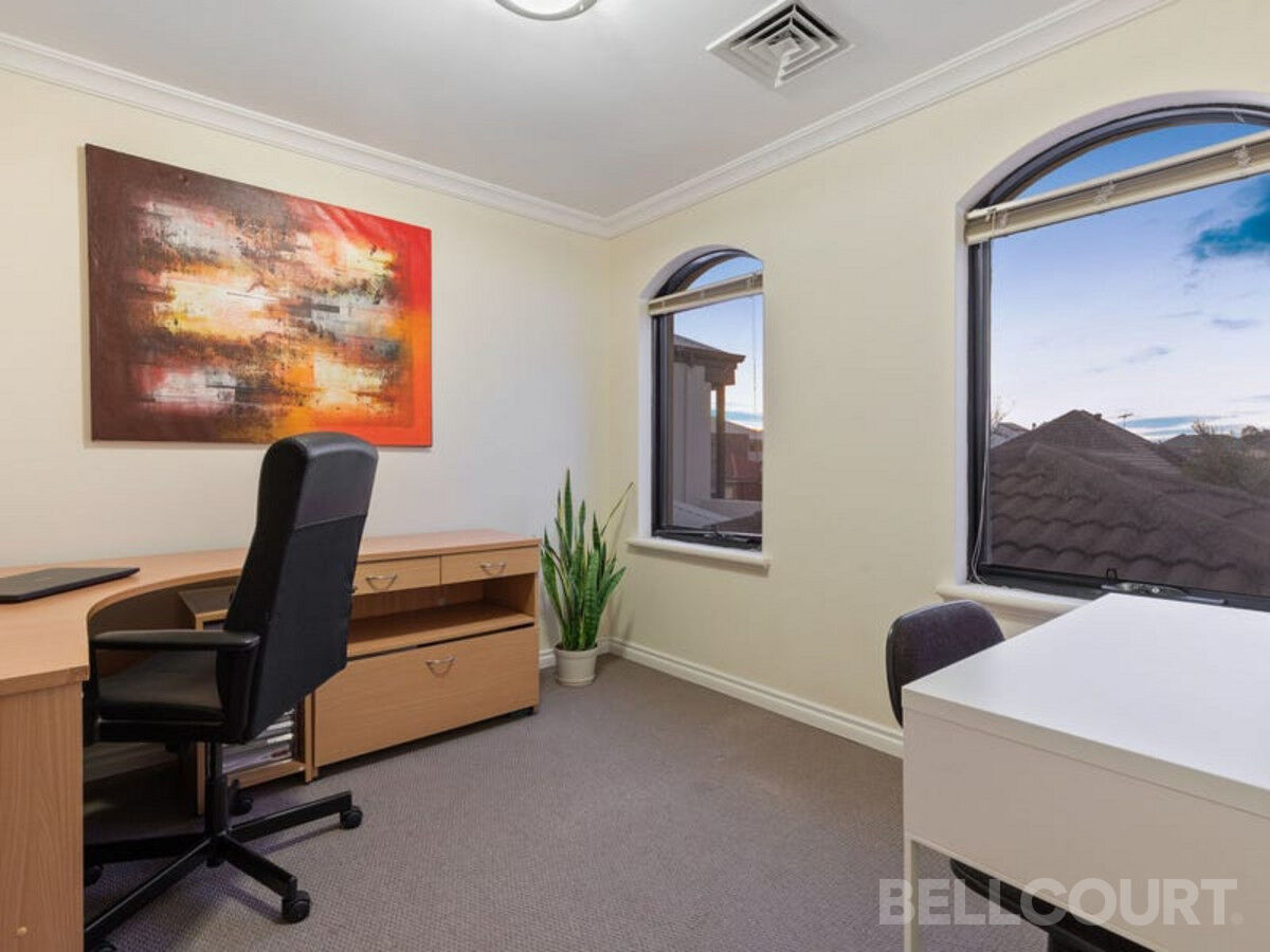 42 Hinkler Loop, MAYLANDS WA 6051, Maylands - Thumbnail 7