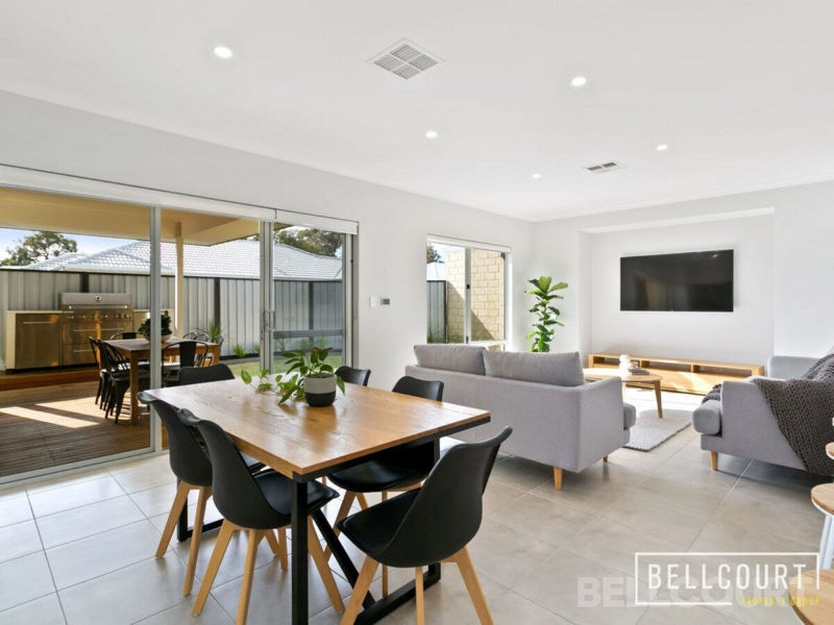 15B Wright Crescent, BAYSWATER WA 6053, Bayswater - Thumbnail 2