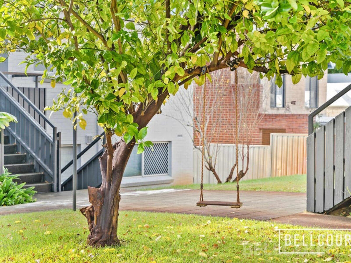 3 / 158 Peninsula Road, MAYLANDS WA 6051, Maylands - Thumbnail 2