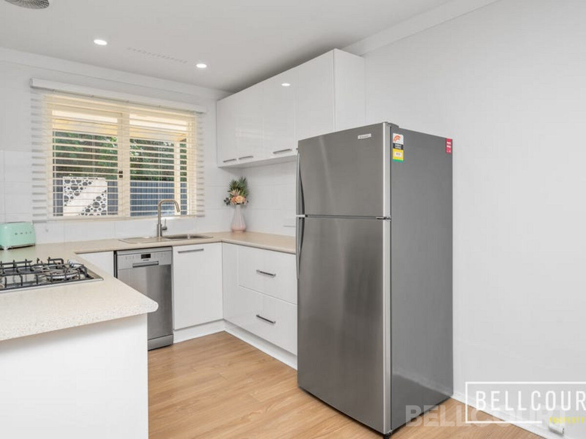9 Claughton Way, BASSENDEAN WA 6054, Bassendean - Thumbnail 2
