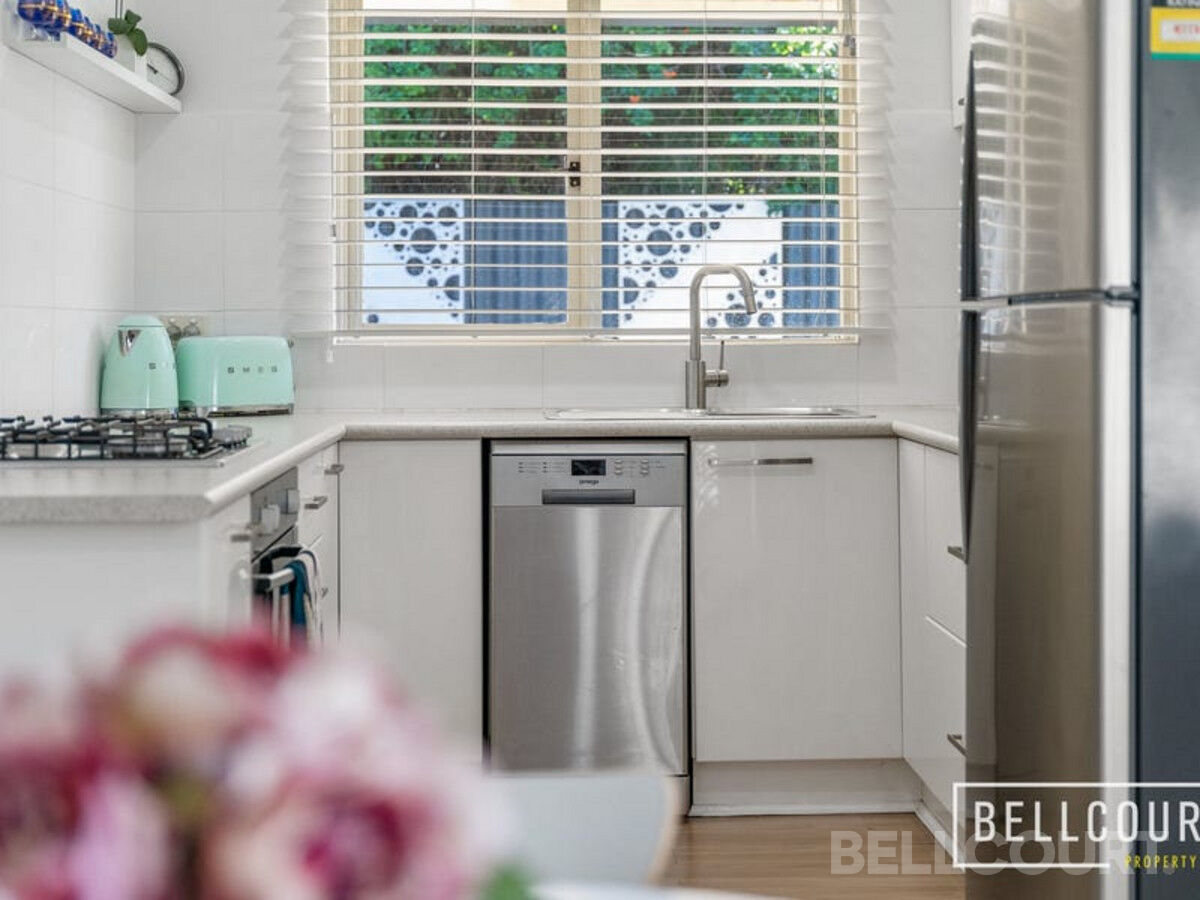 9 Claughton Way, BASSENDEAN WA 6054, Bassendean - Thumbnail 4
