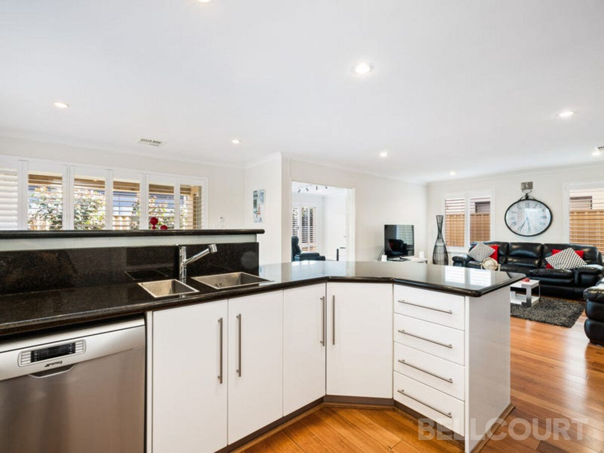 8 Wing Court, MAYLANDS WA 6051, Maylands - Thumbnail 7