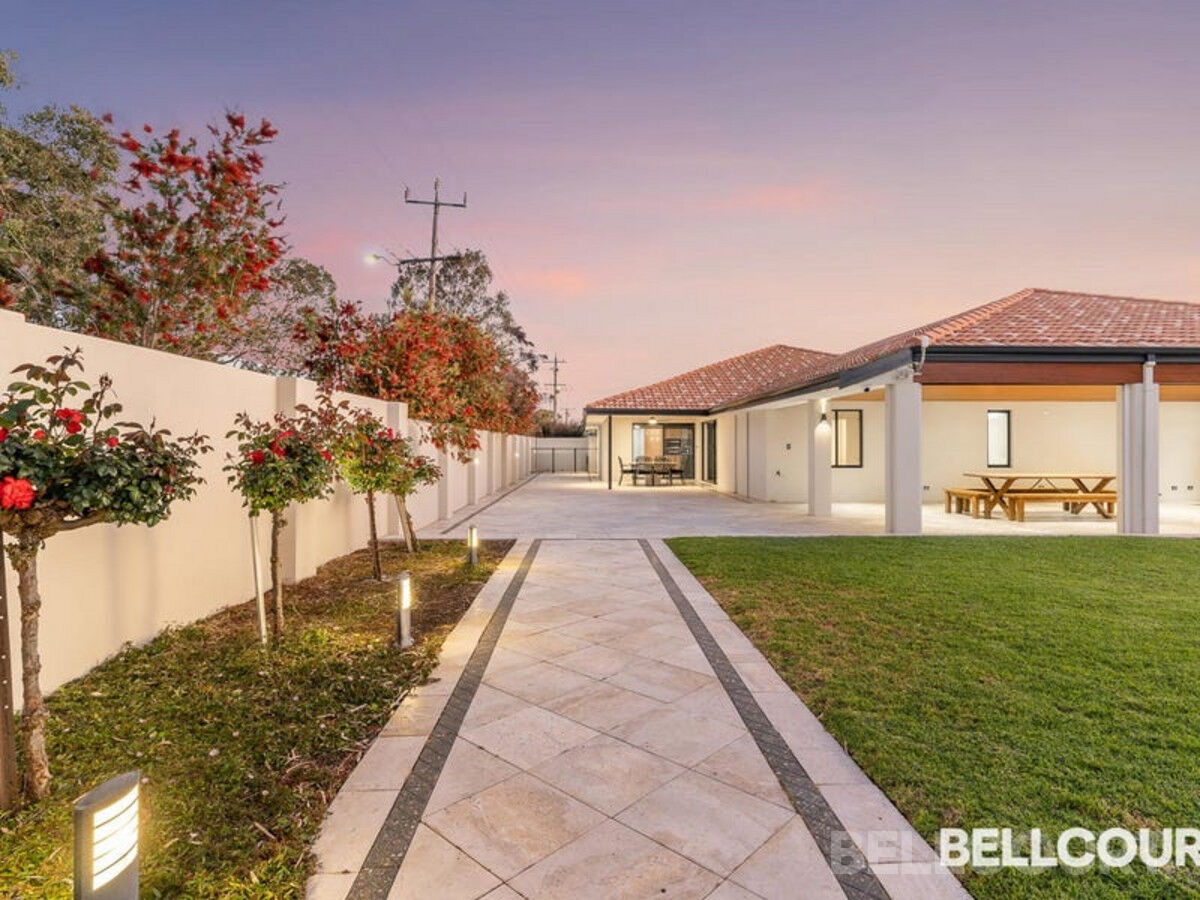 46 Heath Road, KALAMUNDA WA 6076, Kalamunda - Thumbnail 2