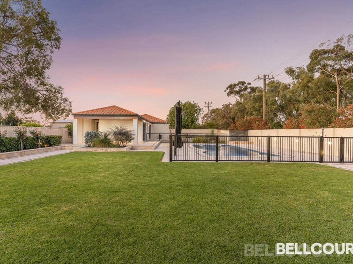 46 Heath Road, KALAMUNDA WA 6076, Kalamunda - Thumbnail 3