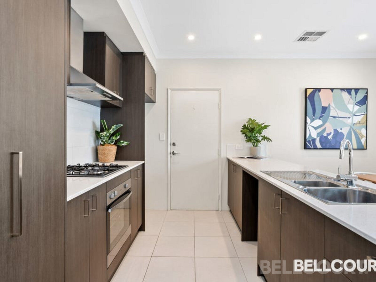 96B Second Avenue, BASSENDEAN WA 6054, Bassendean - Thumbnail 2