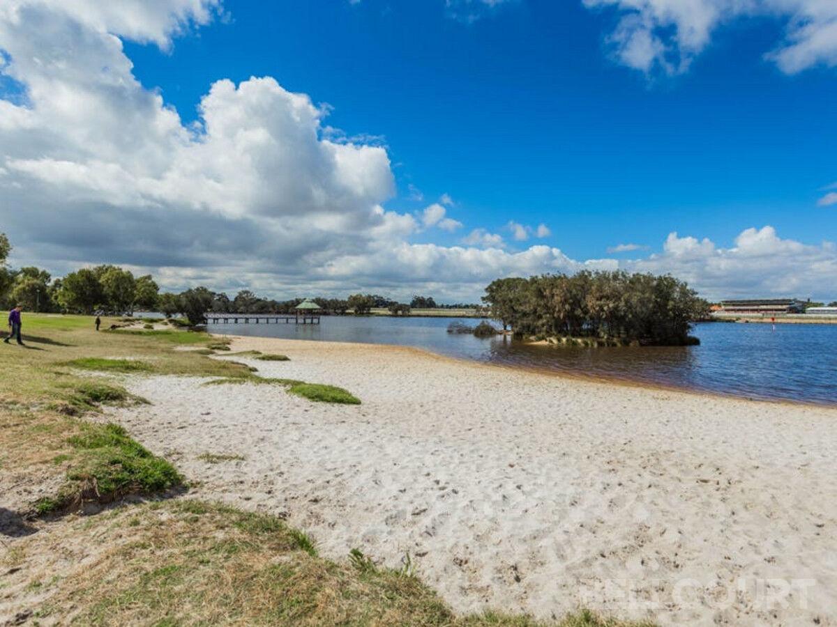 24 Bellevue Street, BAYSWATER WA 6053, Bayswater - Thumbnail 6