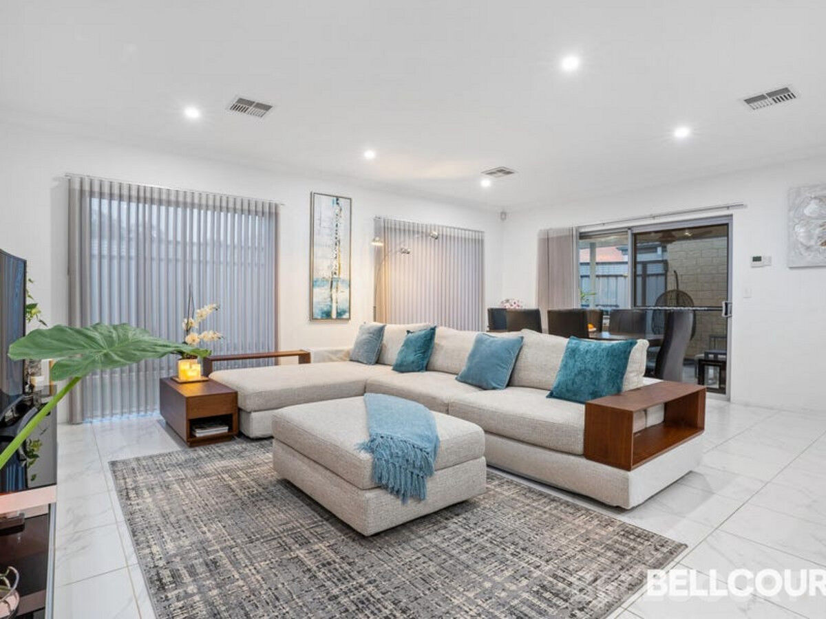 15A Wright Crescent, BAYSWATER WA 6053, Bayswater - Thumbnail 2