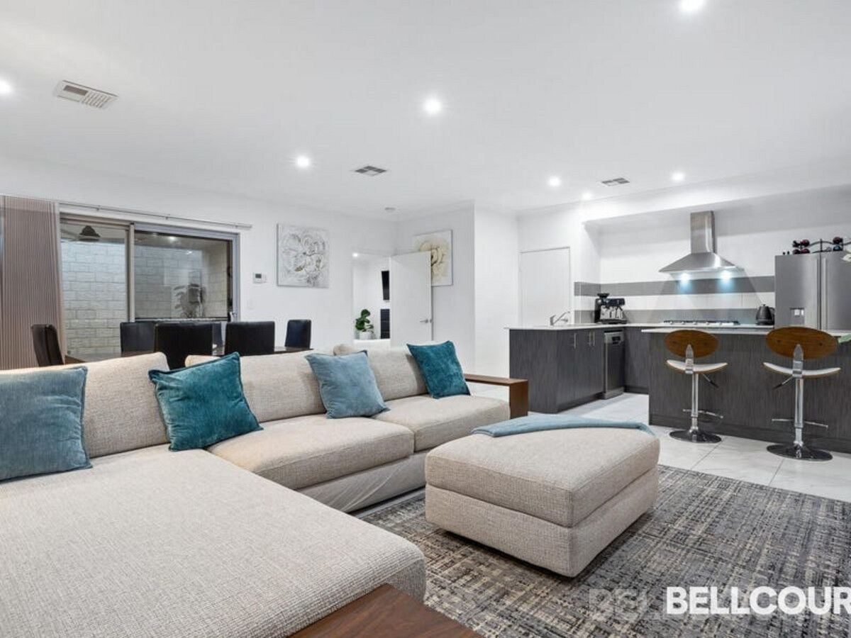 15A Wright Crescent, BAYSWATER WA 6053, Bayswater - Thumbnail 4