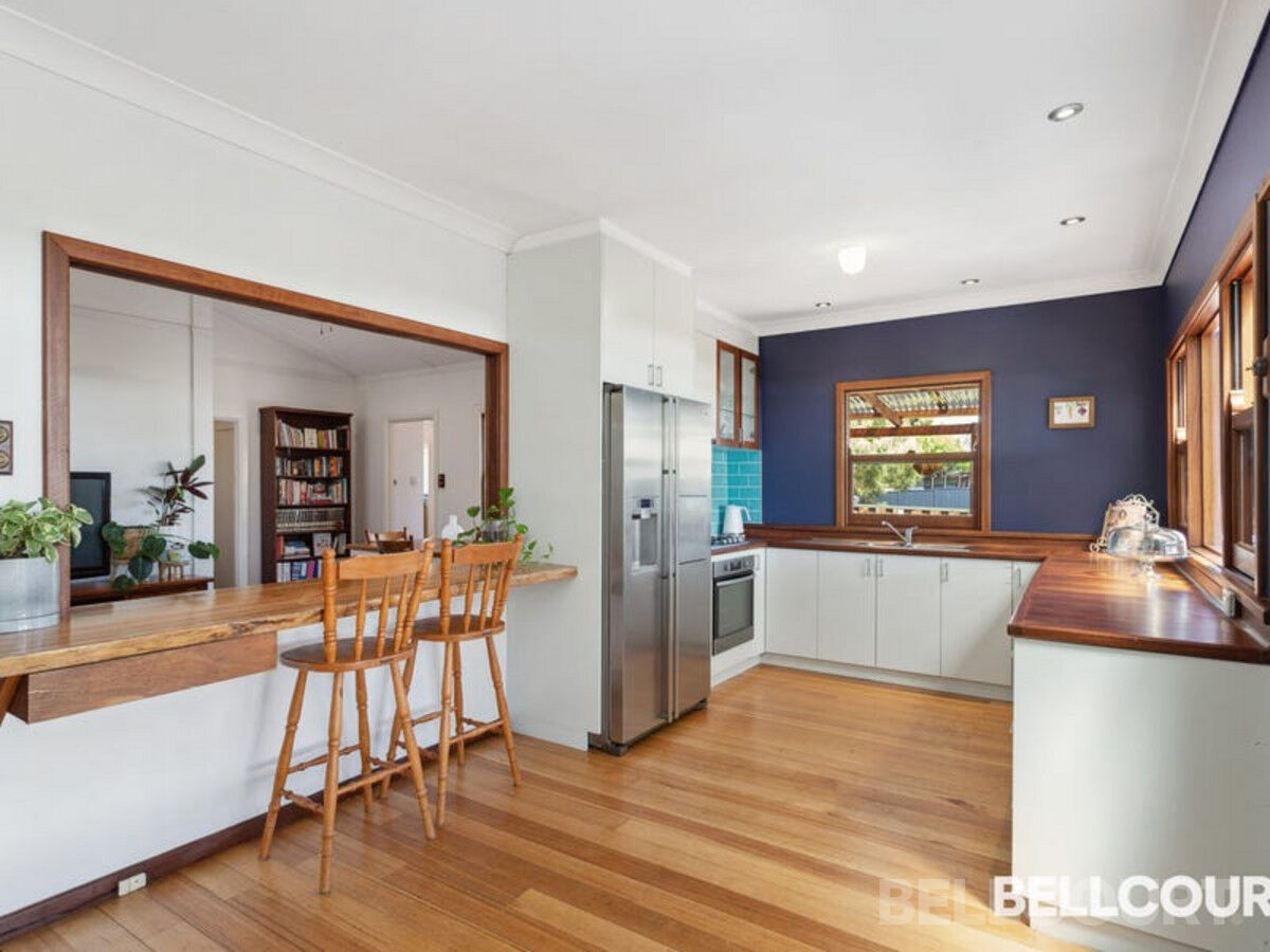 9A Fourth Avenue, BASSENDEAN WA 6054, Bassendean - Thumbnail 6