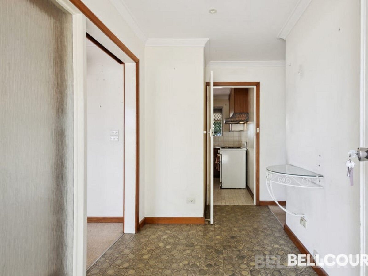 21 Mann Way, BASSENDEAN WA 6054, Bassendean - Thumbnail 2
