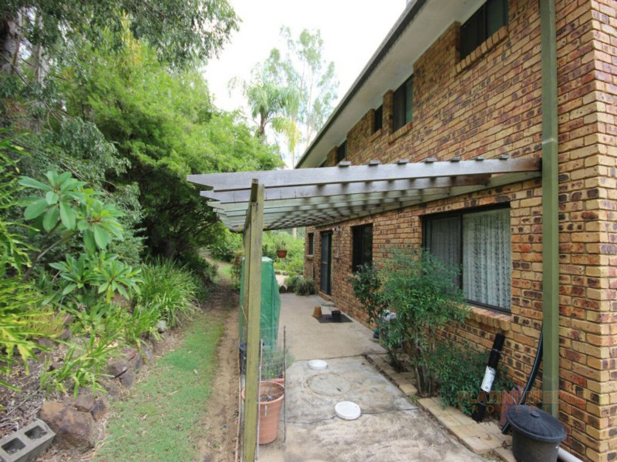 8-10 Wyangarie Place, KOORALBYN QLD 4285, Kooralbyn - Thumbnail 2