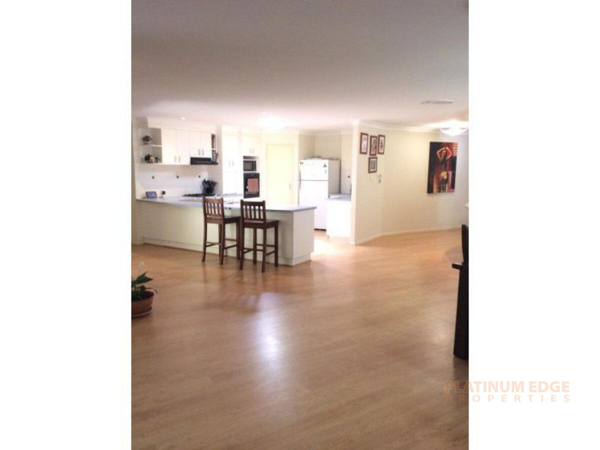 30 Smales Close, KOORALBYN QLD 4285, Kooralbyn - Thumbnail 5