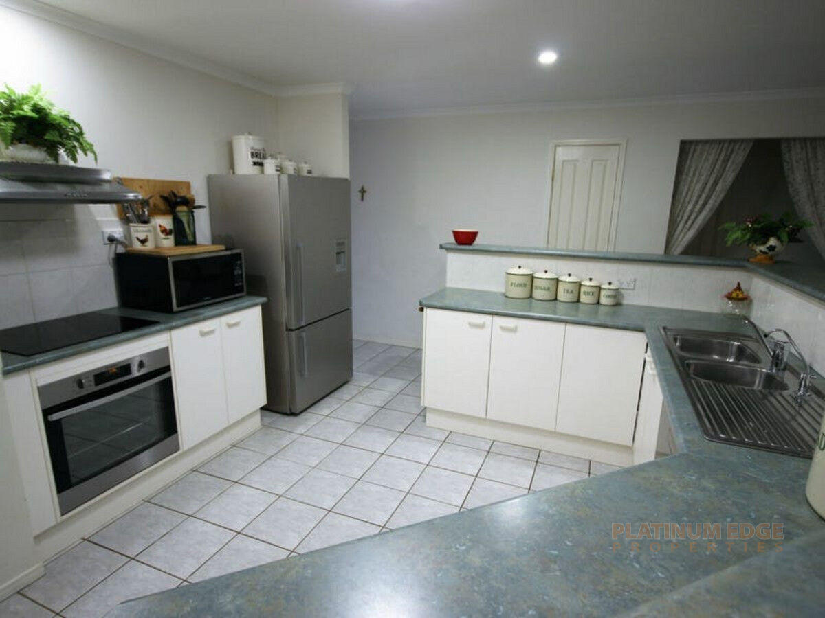 16 Michaelina Drive, BEAUDESERT QLD 4285, Beaudesert - Thumbnail 6