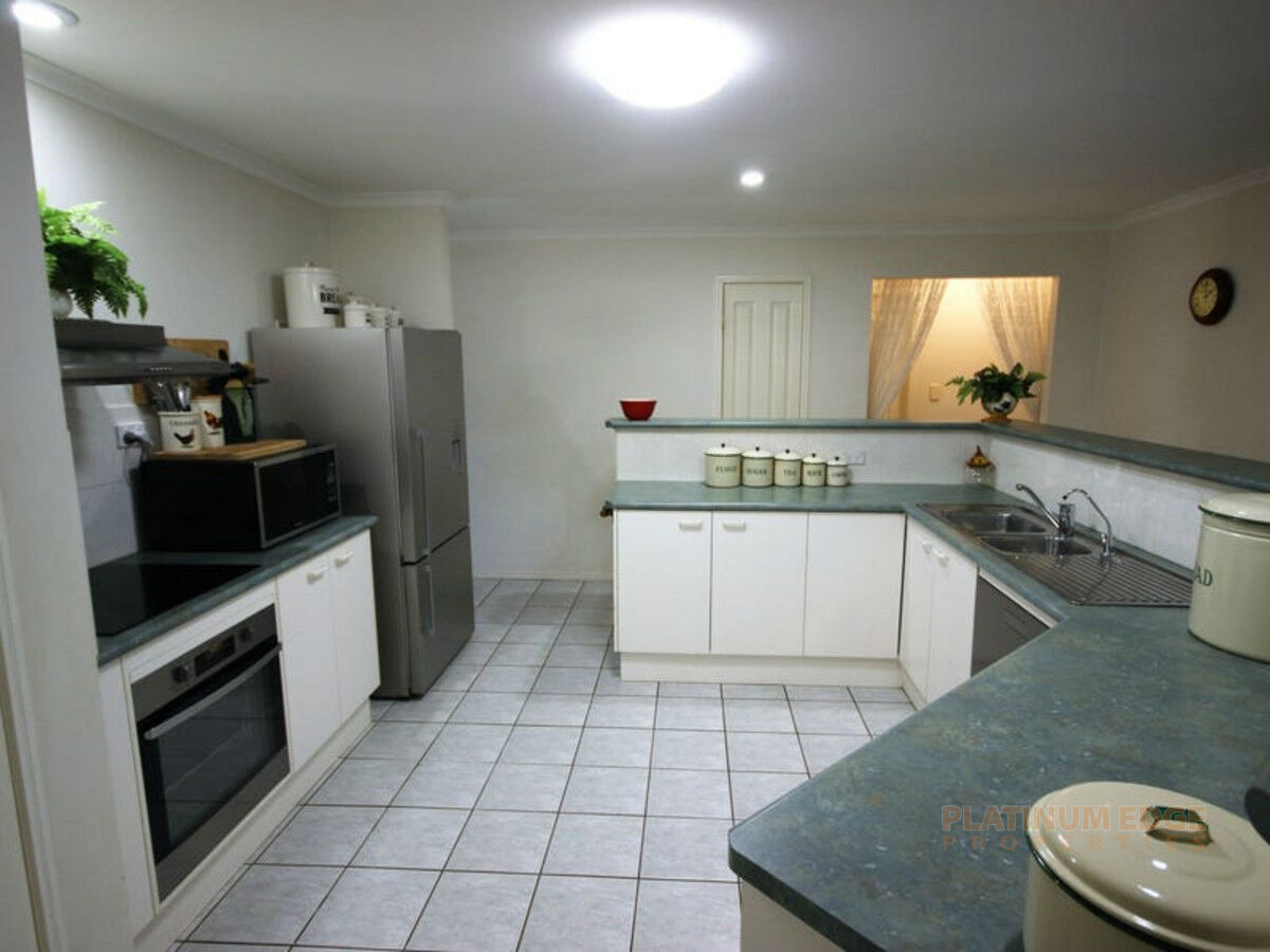16 Michaelina Drive, BEAUDESERT QLD 4285, Beaudesert - Thumbnail 7