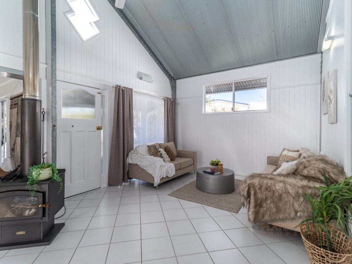 24 Brisbane Street, BEAUDESERT QLD 4285, Beaudesert - Thumbnail 4