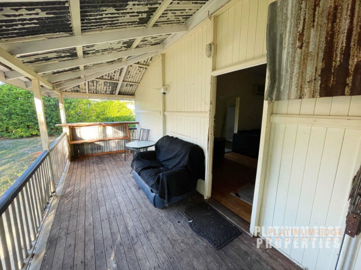 37 Eaglesfield Street, BEAUDESERT QLD 4285, Beaudesert - Thumbnail 4