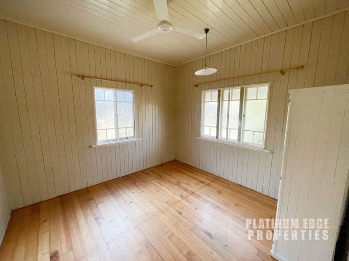 37 Eaglesfield Street, BEAUDESERT QLD 4285, Beaudesert - Thumbnail 5