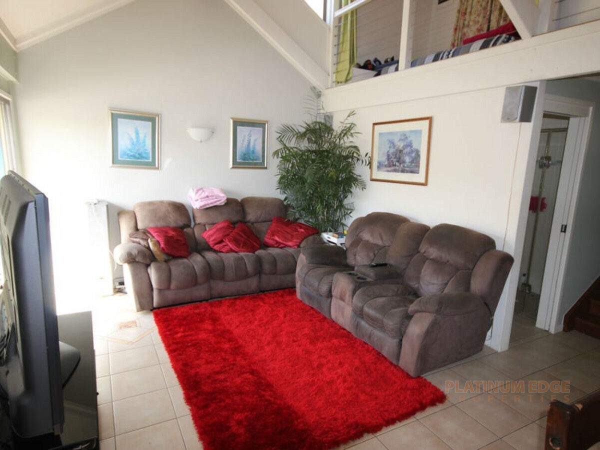 8/11-15 Yulgibar Close, Kooralbyn - Thumbnail 4