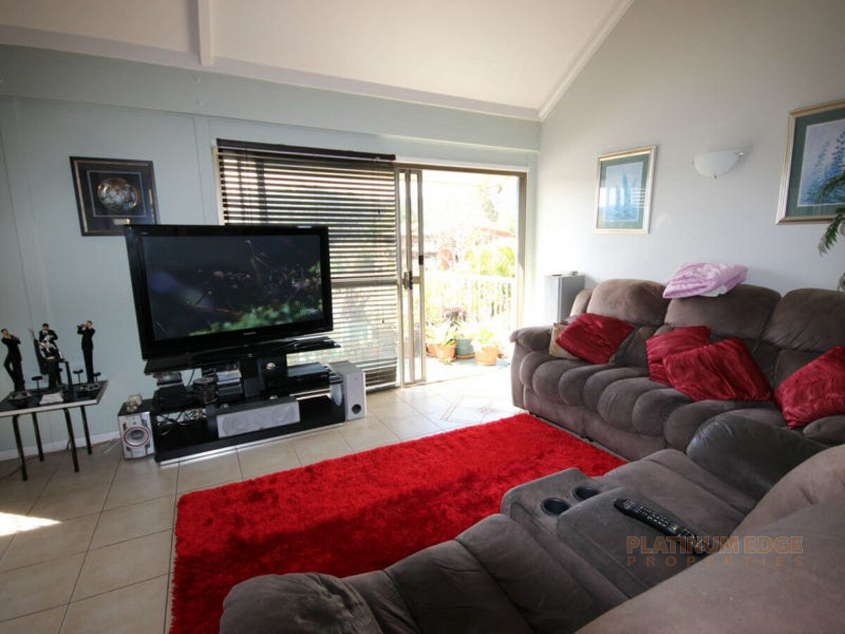 8/11-15 Yulgibar Close, Kooralbyn - Thumbnail 3
