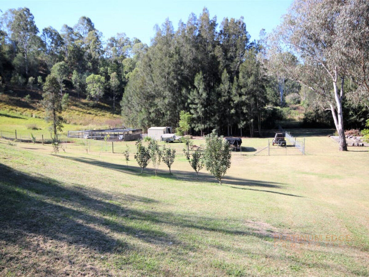 231-233 Wellington Bundock Drive, KOORALBYN QLD 4285, Kooralbyn - Thumbnail 3