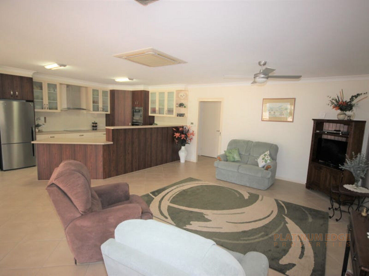 19 Von Nida Drive, KOORALBYN QLD 4285, Kooralbyn - Thumbnail 4