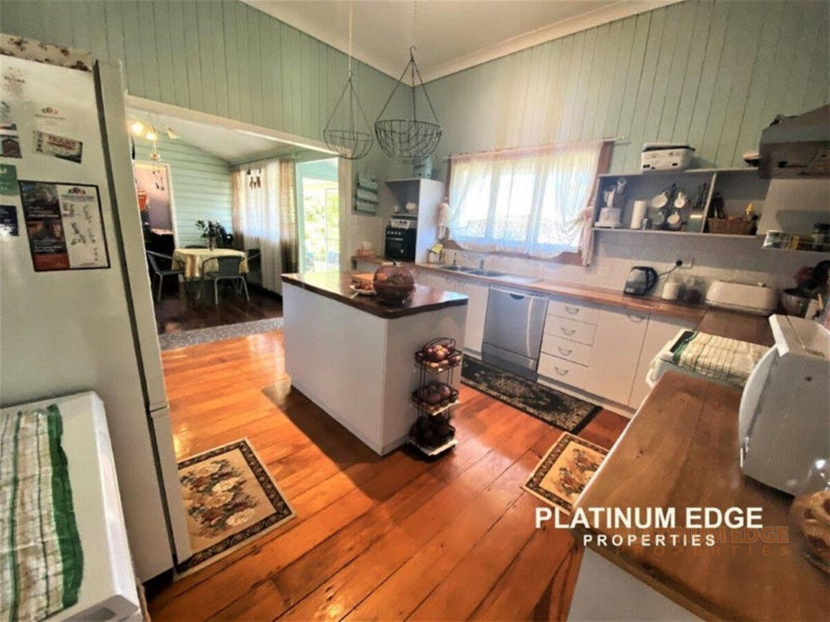 2 Montague Street, BEAUDESERT QLD 4285, Beaudesert - Thumbnail 3