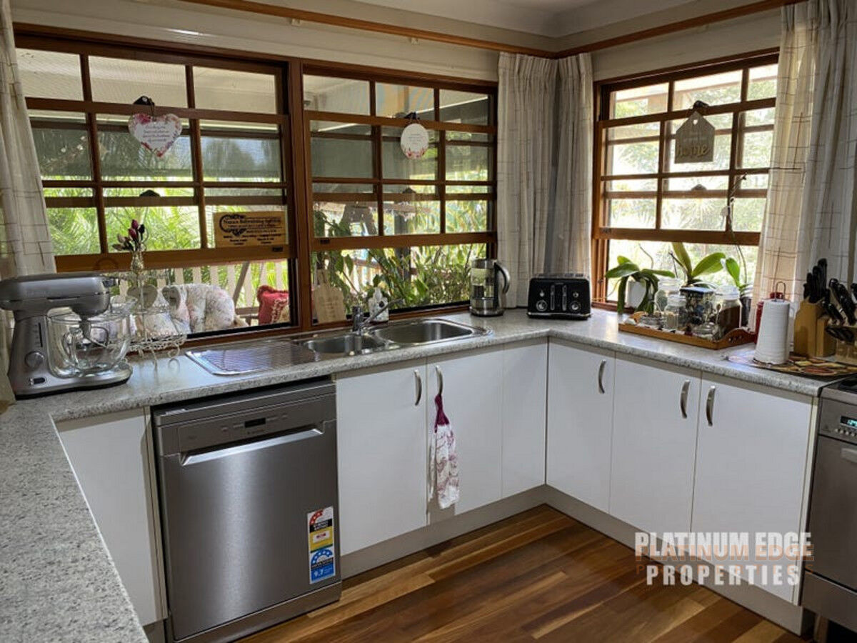 9-11 Parkhurst Place, GLENEAGLE QLD 4285, Gleneagle - Thumbnail 3