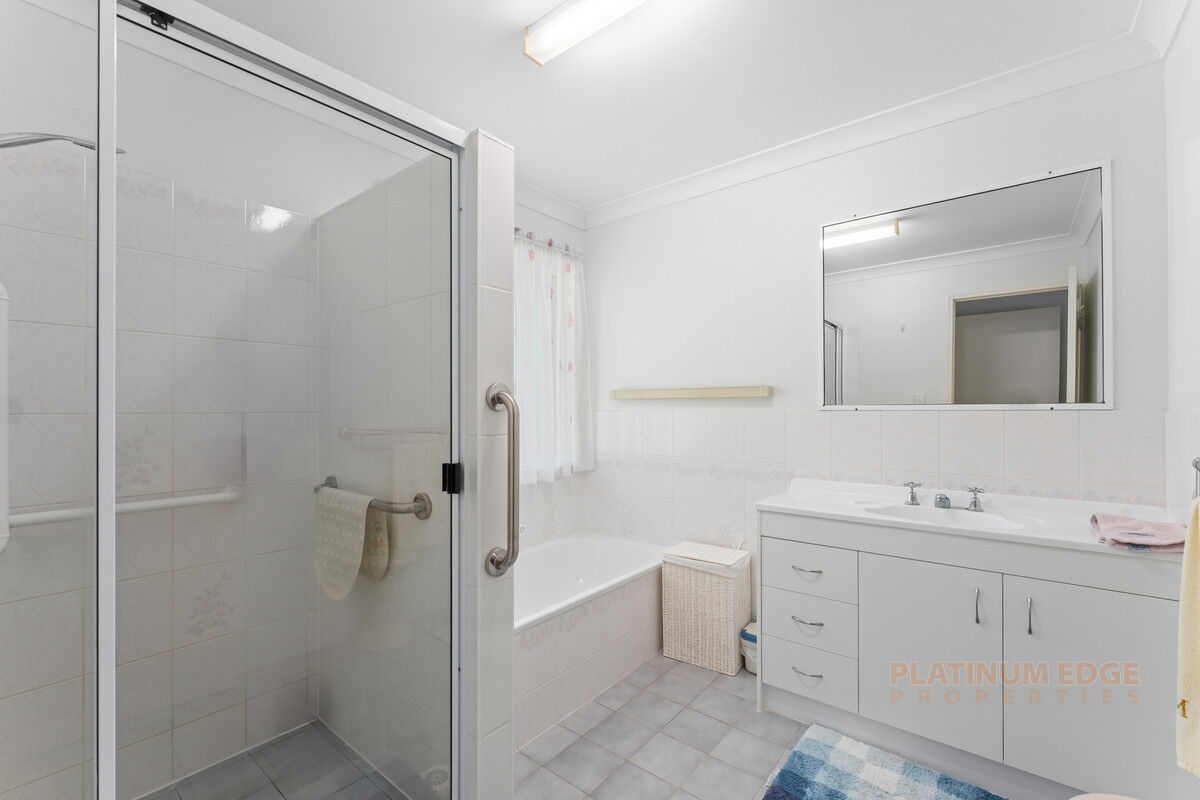 8 Shamrock Drive, Gleneagle QLD 4285, Gleneagle - Thumbnail 7