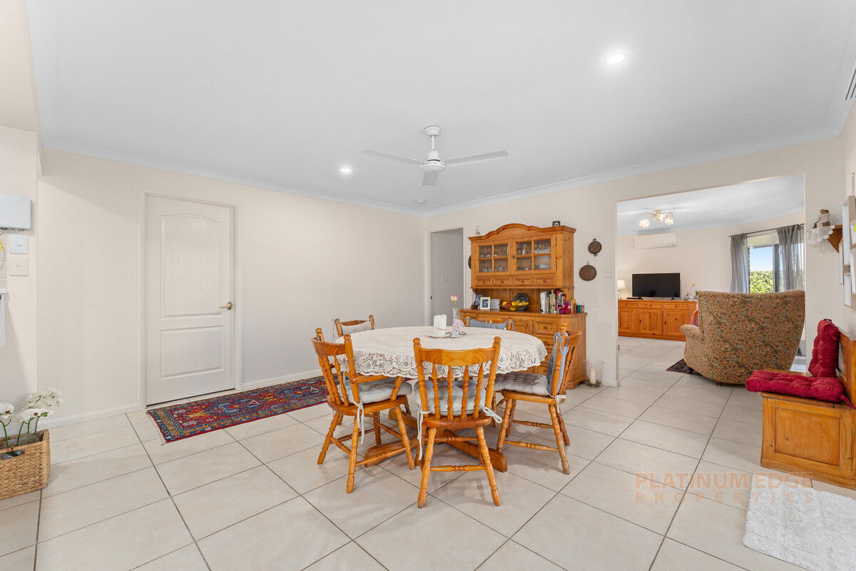 17 Tequesta Drive, BEAUDESERT QLD 4285, Beaudesert - Thumbnail 4