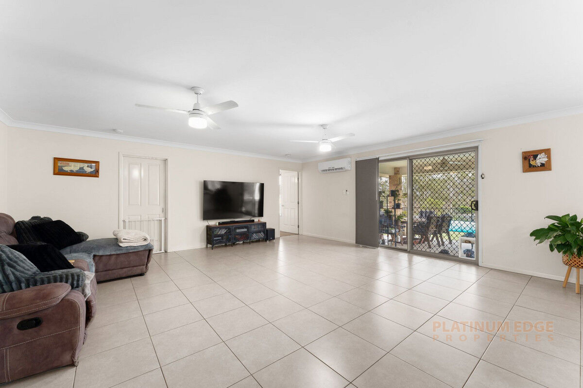 21 Cosgrove Court, Gleneagle QLD 4285, Gleneagle - Thumbnail 3