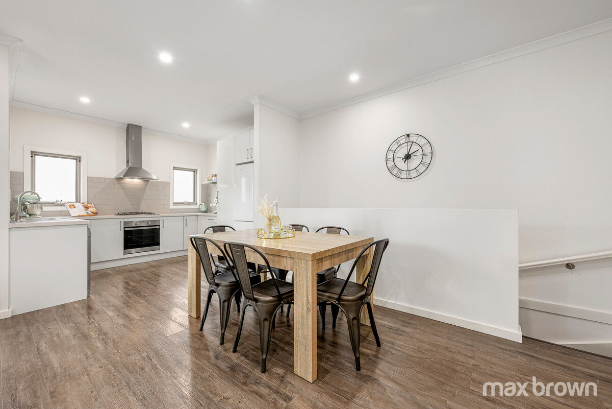 CONTEMPORARY ELEGANCE AND CONVENIENCE IN THE HEART OF LILYDALE Max